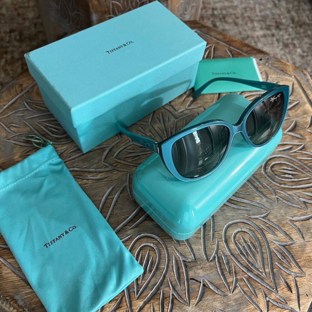 AUTHENTIC Tiffany & Co. Sunglasses!  Gorgeous!